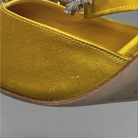 Manolo Blahnik Lurum 90MM Embellished Satin Mules size 40 - Picture 12 of 15